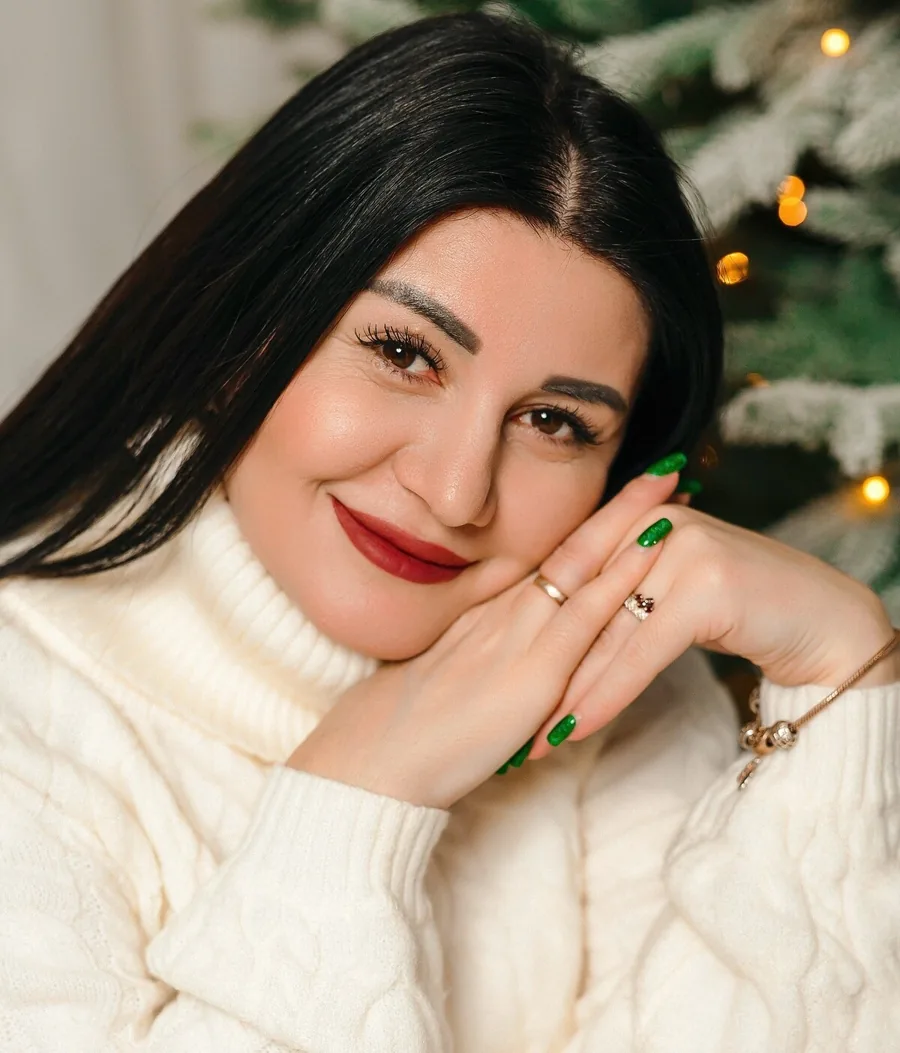 Света Алиева